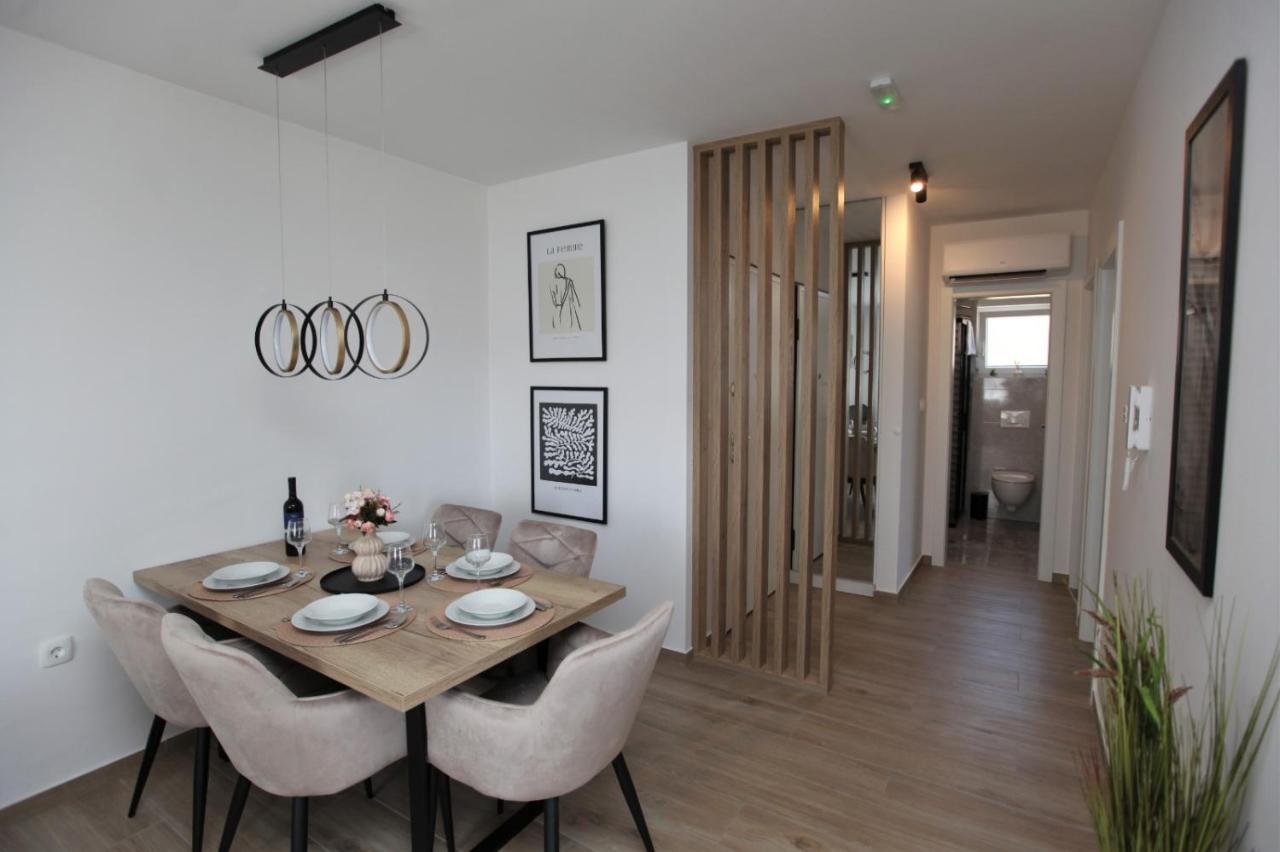 Apartment Sweet Dreams Trogir Exterior foto